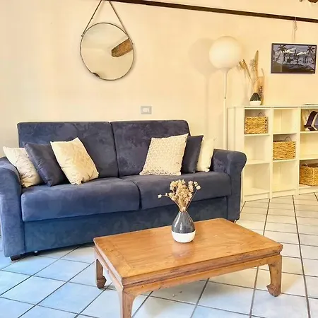 Apartment Charmants 2 Pieces, Vielle Ville, Clim Menton