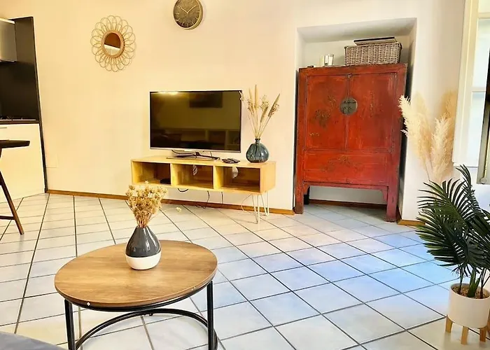 Charmants 2 Pieces, Vielle Ville, Clim Μεντόν