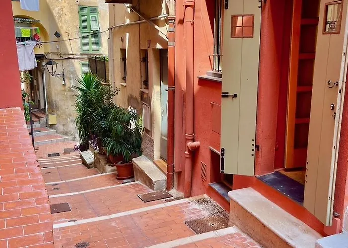 Διαμέρισμα Charmants 2 Pieces, Vielle Ville, Clim